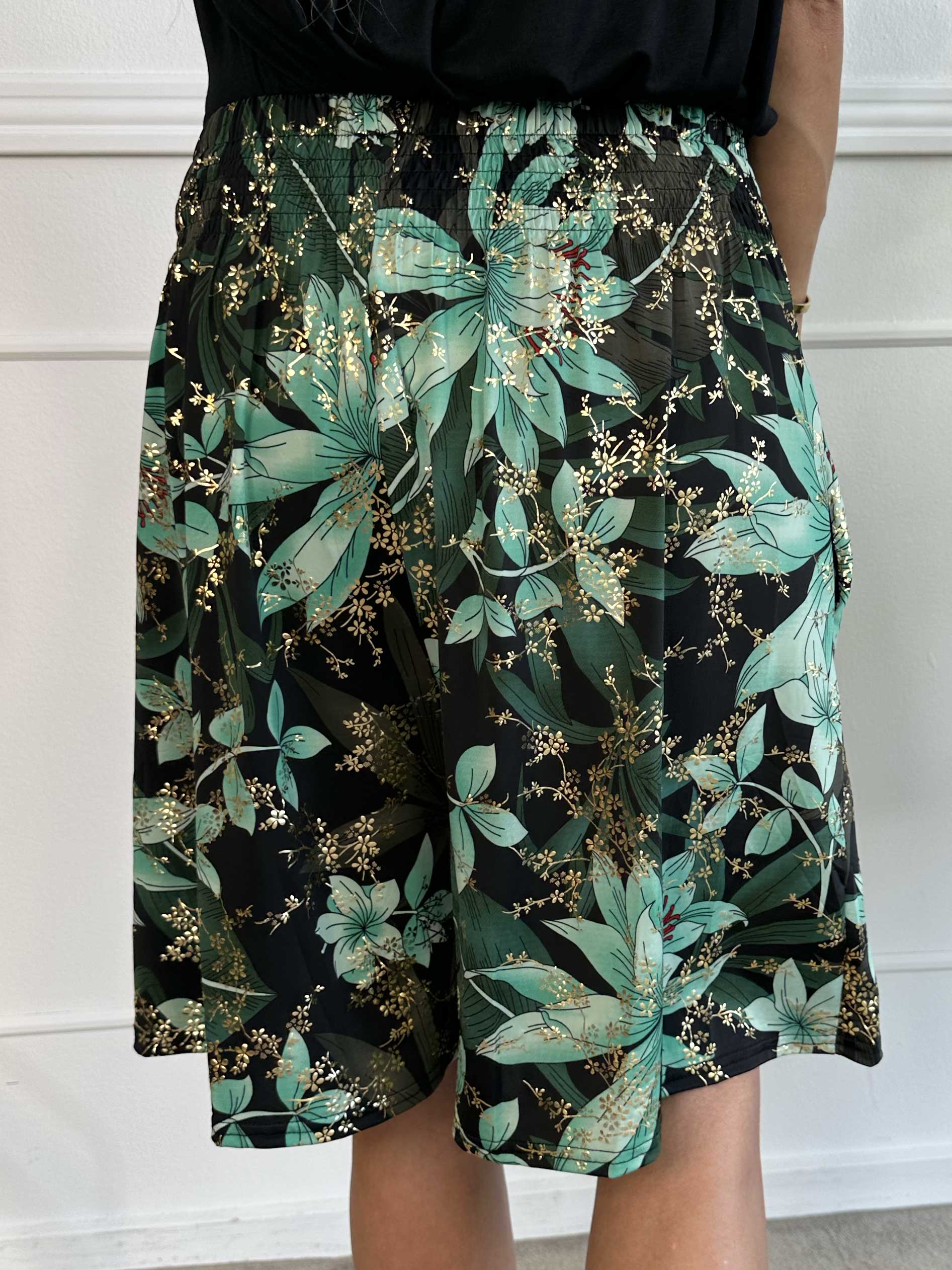 Pams Short Knickers - Elastiskt shorts med resårkant